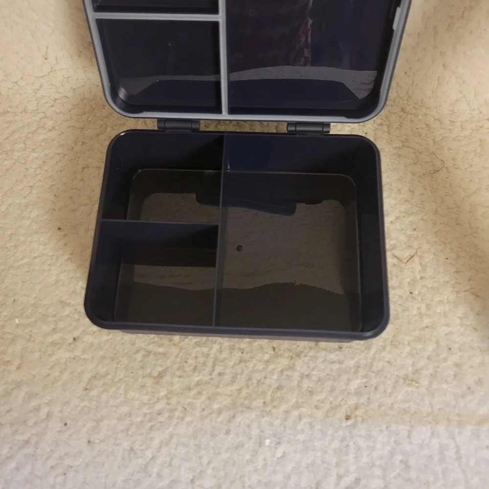 Cat & Jack Bento Box Navy Blue Dinosaur Outline 3 Compartment Kids Lunch Box NEW